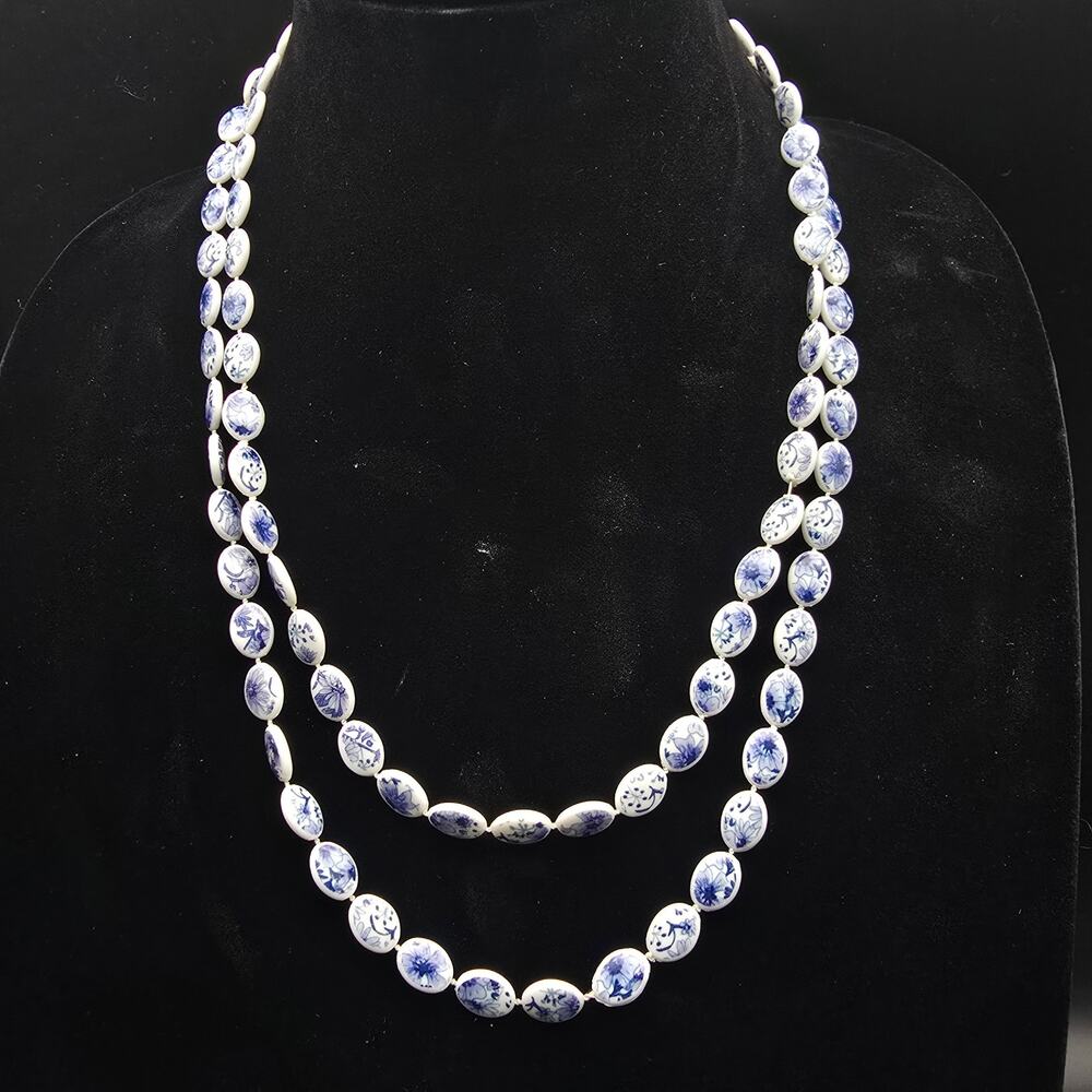 Vintage Blue Plastic Faux Delft Beaded Necklace Transferware Jewelry